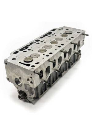 Repasovaná hlava motora Renault Opel Nissan 1.9 dci F9Q
