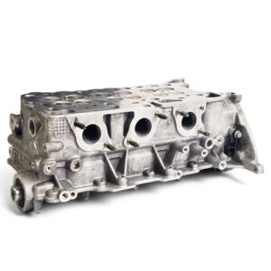 Repasovaná hlava motora Jaguar Land Rover Peugeot Citroen 2.7 hdi 4R8Q6C064AH