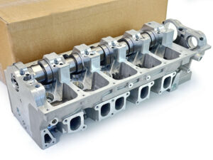 Nová hlava motora Volkswagen T5 2.5 tdi 070103063D